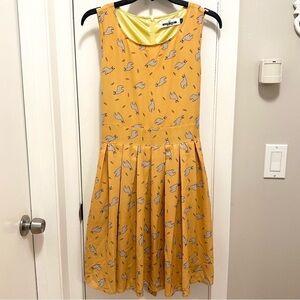 Paper Plane London Pleated Fit & Flare Yellow Llama Print Dress M/L sleeveless